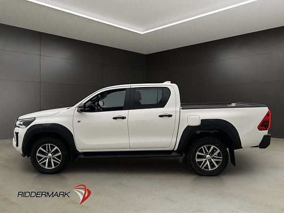 Toyota HiLux 6 of 30