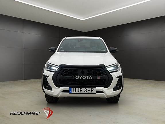 Toyota HiLux 5 of 30