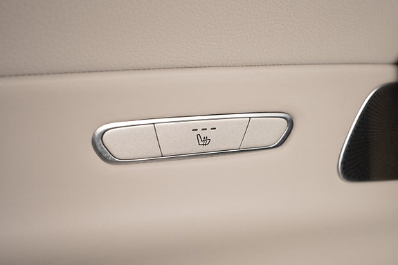 Mercedes-Benz S500 16 of 23
