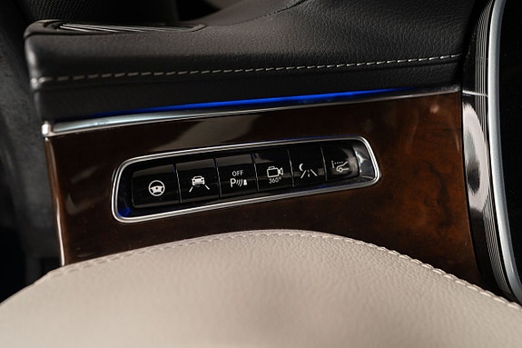 Mercedes-Benz S500 20 of 23