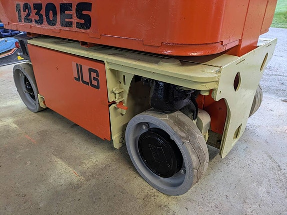 Pelarlift JLG 1230ES Prissänkt 3 of 5
