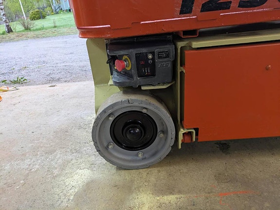 Pelarlift JLG 1230ES Prissänkt 2 of 5