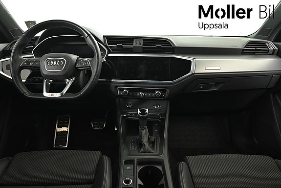 Audi Q3 7 of 10