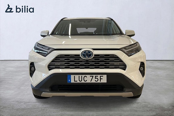 Toyota RAV4 5 of 25