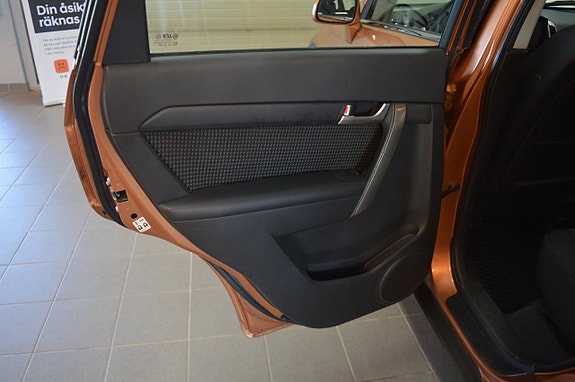 Chevrolet Captiva 15 of 17