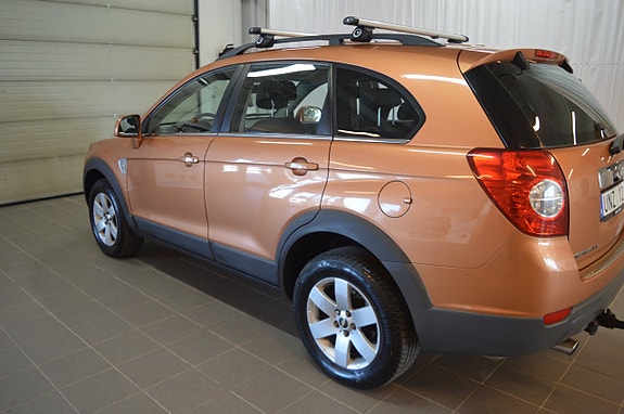 Chevrolet Captiva 5 of 17