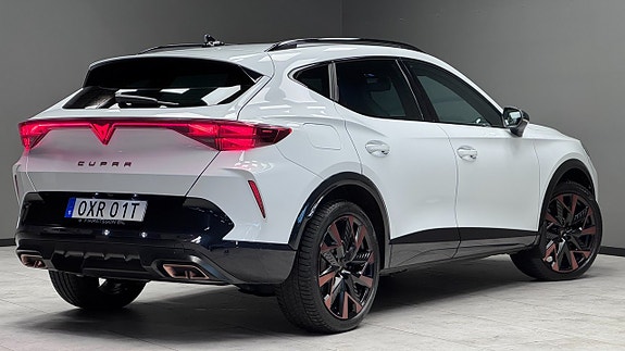 Cupra Formentor e-HYBRID 16 of 22