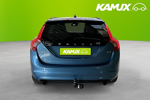 Volvo V60 5 of 5