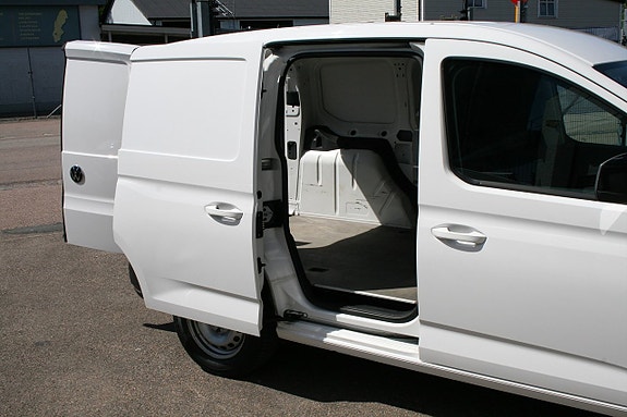 Volkswagen Caddy 13 of 21