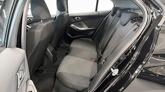 BMW 120 5 of 12