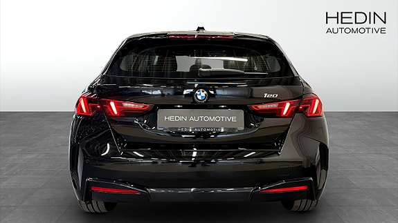 BMW 120 7 of 12