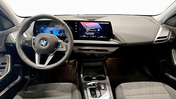BMW 120 4 of 12