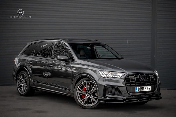 Audi Q7 4 of 5