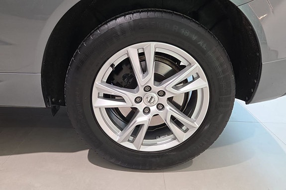 Volvo XC60 21 of 23