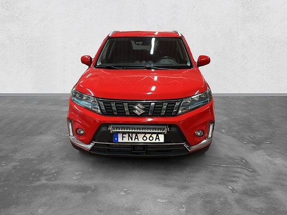 Suzuki Vitara 8 of 18