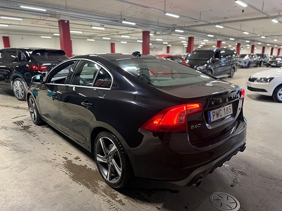 Volvo S60 5 of 5