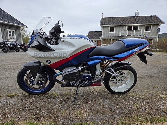 BMW R1100S Boxer Cup 9 of 18