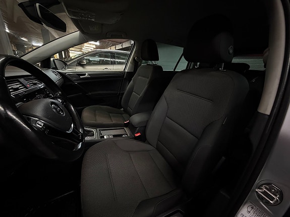 Volkswagen Golf-Serie 12 of 19