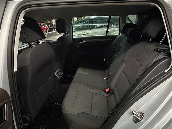 Volkswagen Golf-Serie 13 of 19