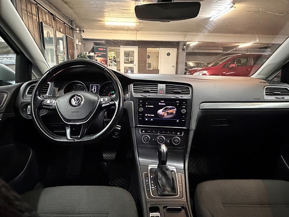 Volkswagen Golf-Serie 14 of 19