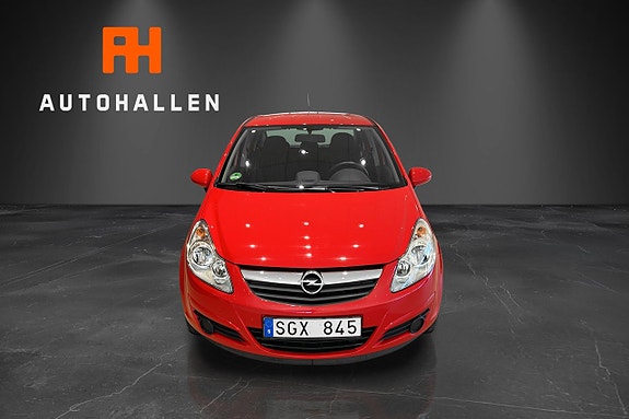 Opel Corsa 2 of 5