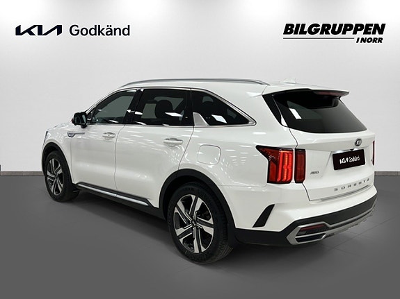 Kia Sorento 6 of 24