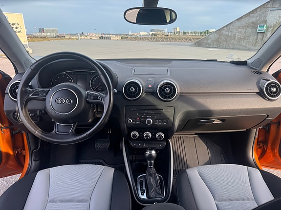 Audi A1 3 of 5