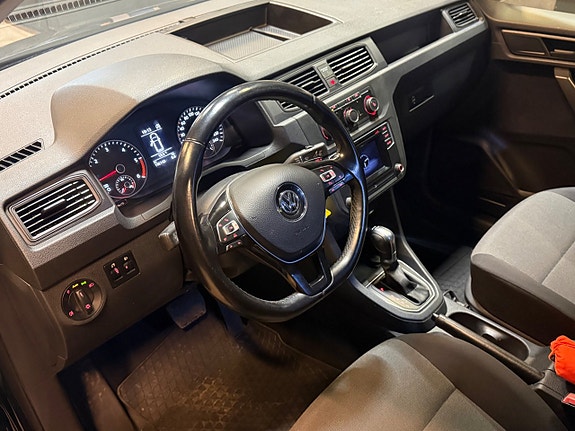 Volkswagen Caddy 10 of 17