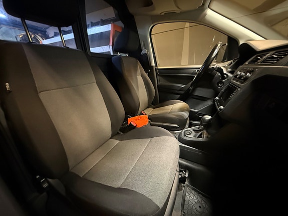 Volkswagen Caddy 15 of 17