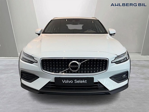 Volvo V60 Cross Country 5 of 5