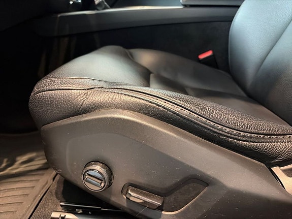 Volvo V60 Cross Country 11 of 19