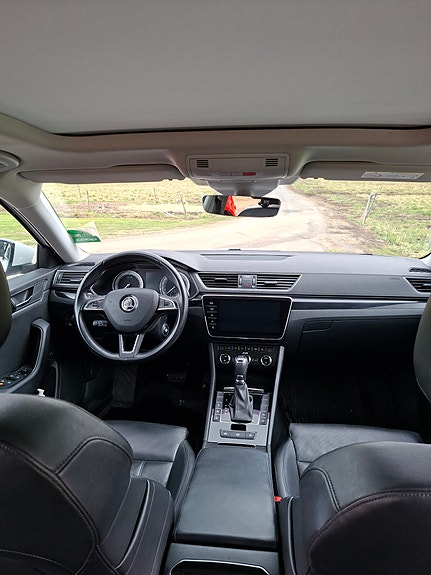 Skoda Superb 5 of 5