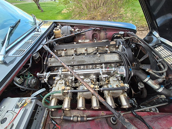 Jaguar XJ6 10 of 18