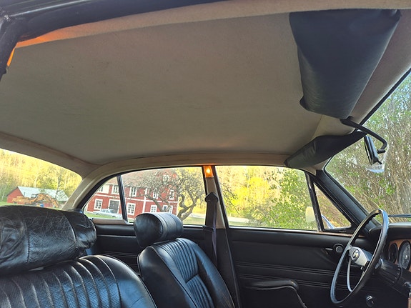 Jaguar XJ6 6 of 18