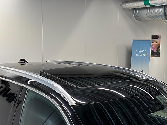 Volvo XC90 6 of 30