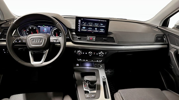Audi Q5 10 of 15