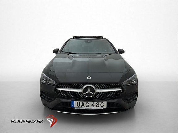 Mercedes-Benz CLA200 2 of 5