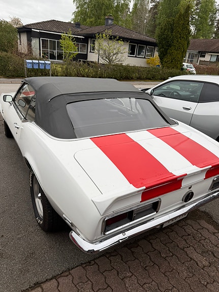 Chevrolet Camaro 8 of 9