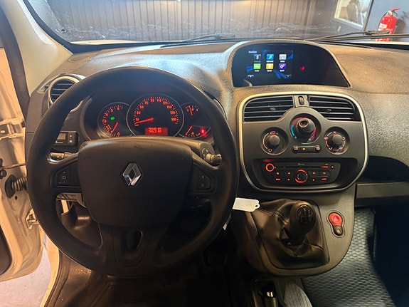 Renault Kangoo Express 11 of 14