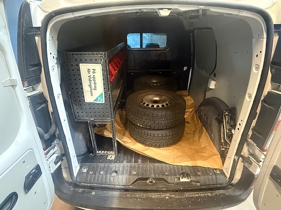 Renault Kangoo Express 14 of 14