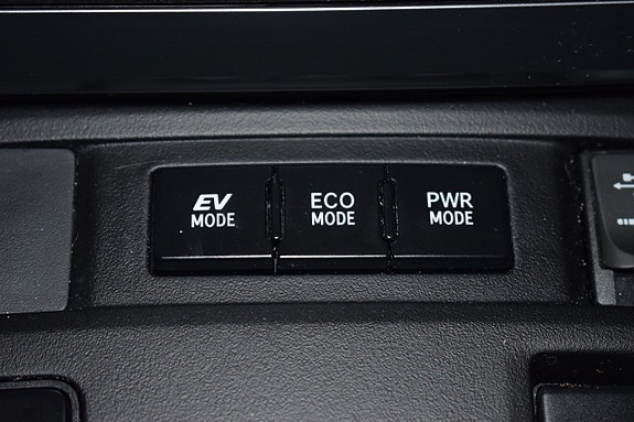 Toyota Auris 7 of 9