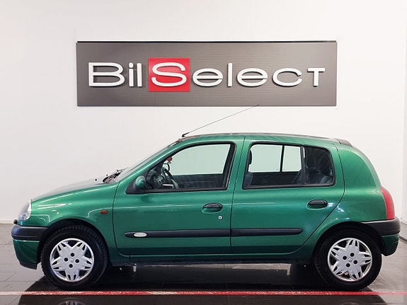 Renault Clio 2 of 5