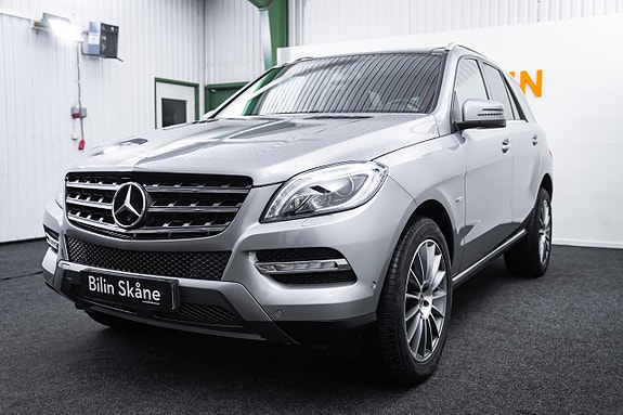 Mercedes-Benz ML350 6 of 30