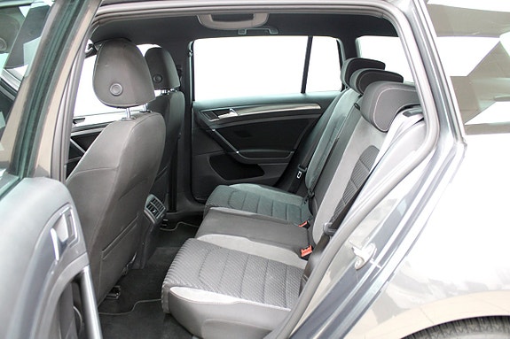 Volkswagen Golf I 18 of 26
