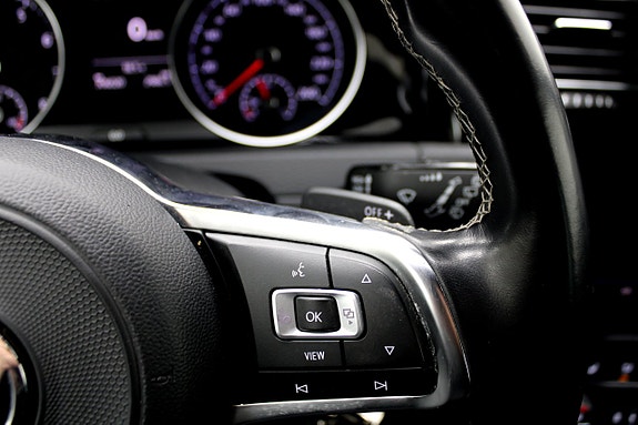 Volkswagen Golf I 19 of 26