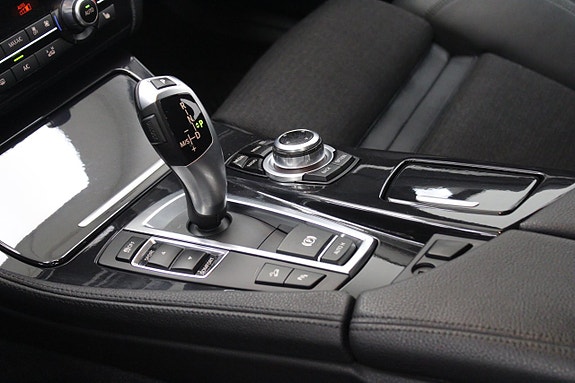 BMW 525d 13 of 25