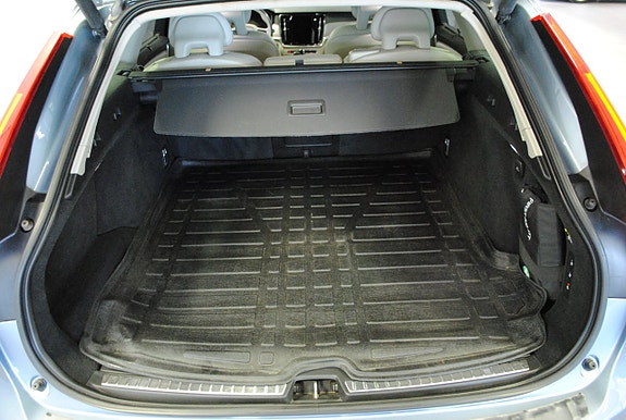 Volvo V90 7 of 11