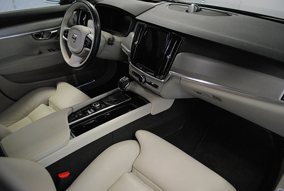 Volvo V90 5 of 11