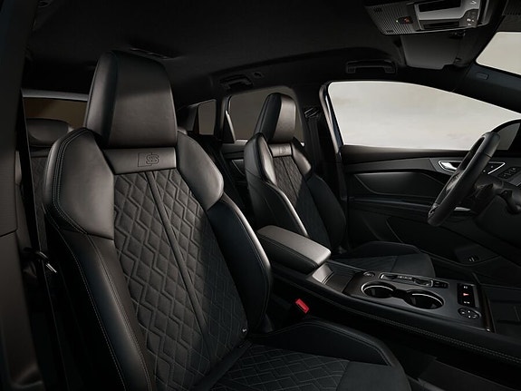 Audi Q4 e-tron 9 of 10