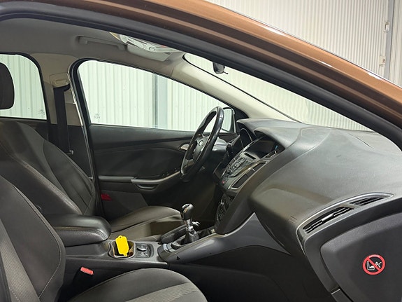 Ford Focus 14 of 14